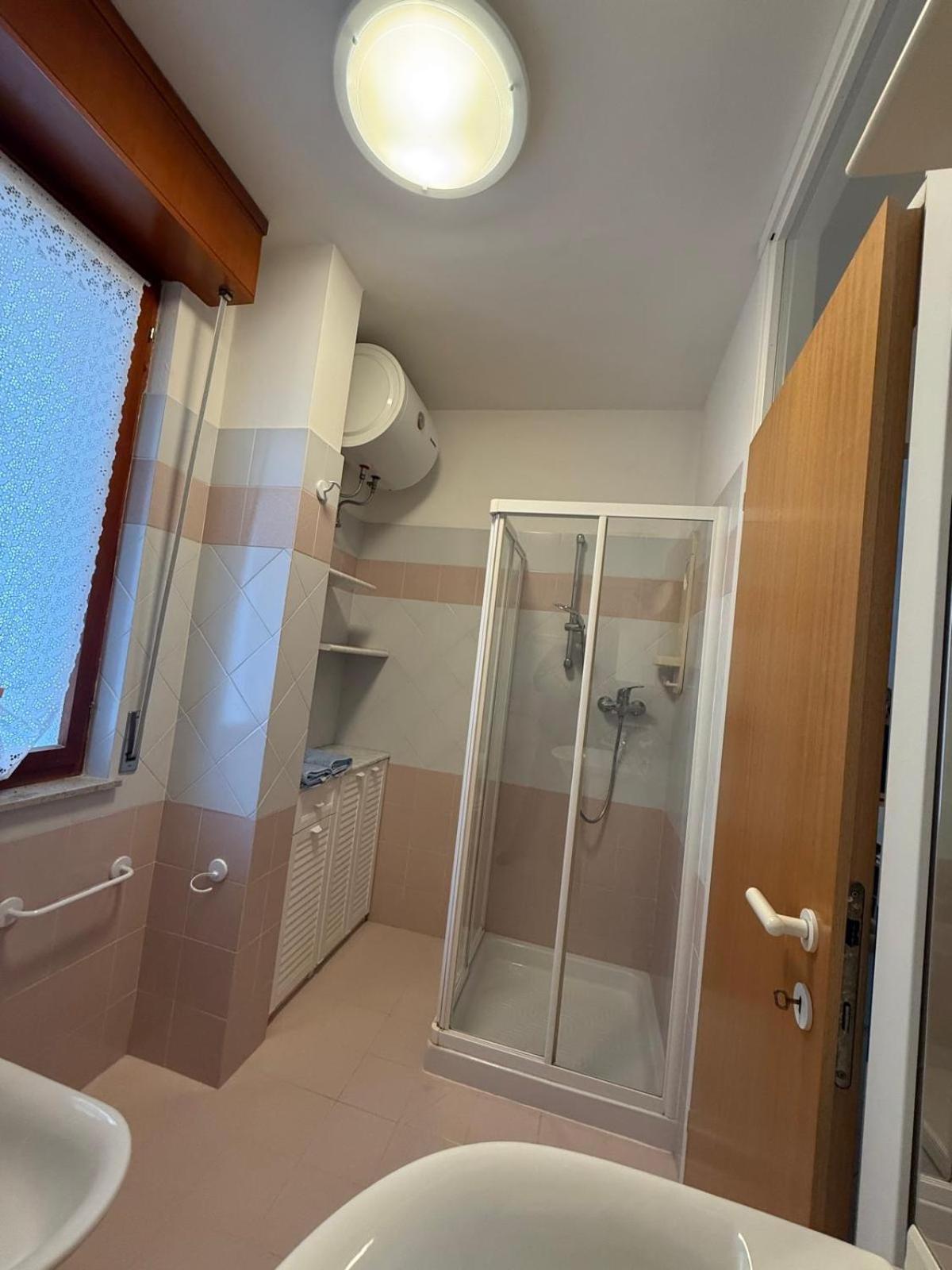 Gracious Apartment Located In The Heart Of Lignano Lignano Sabbiadoro Exterior photo