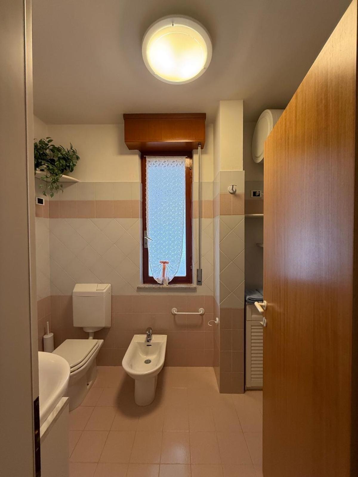Gracious Apartment Located In The Heart Of Lignano Lignano Sabbiadoro Exterior photo